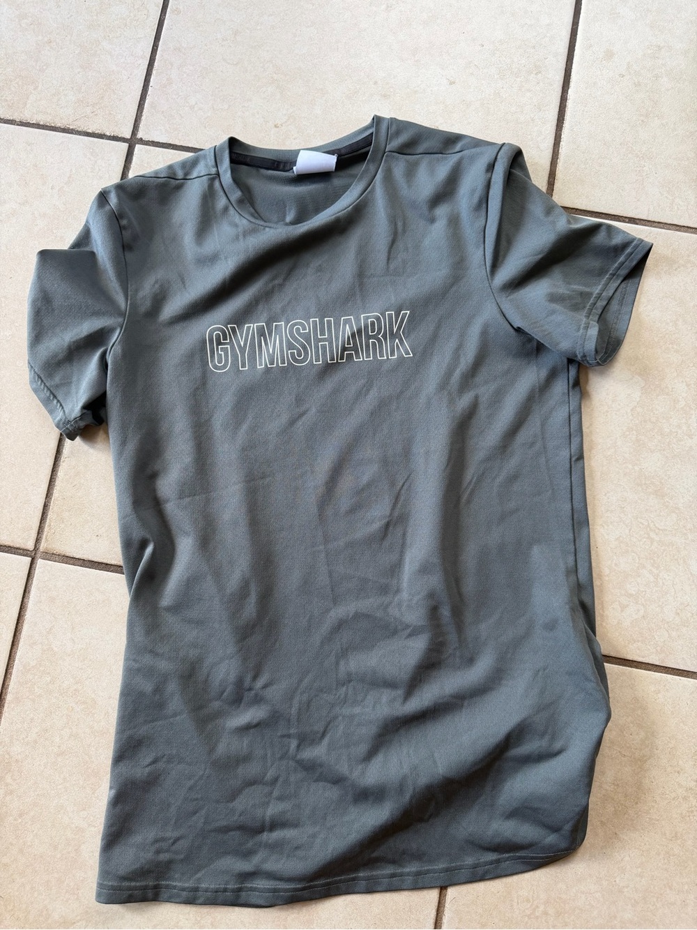 Gymshark Graphic Chest Logo Short
Sleeve Activewear Tee